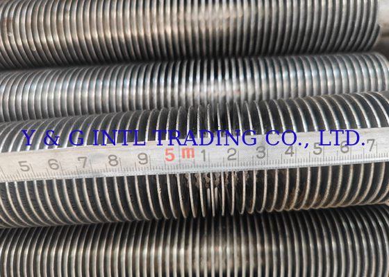 Uzunlukta Fined Karbon Çelik Tüp Beveled Threaded Flared Genişletilmiş Tasarım HF Fin Tipi