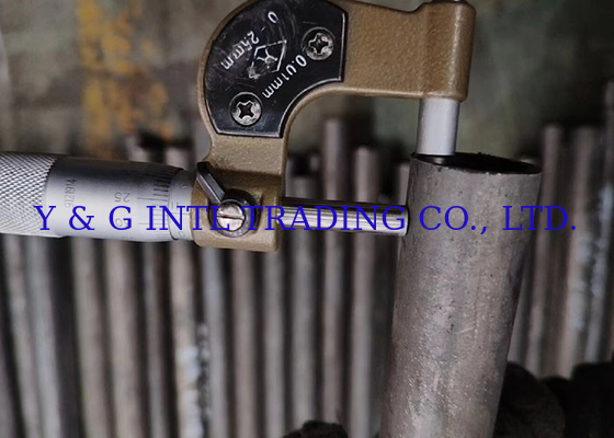Endüstriyel uygulamalar için U Bend Seamless Tube NDT ET/UT/HT Materail A179 TP304L